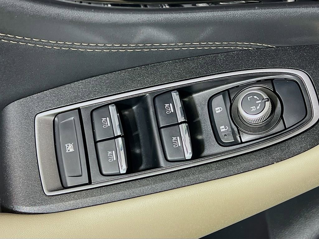Used 2023 Subaru Outback Limited XT AWD/4WD image 16