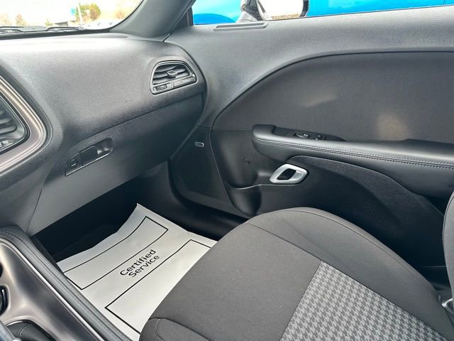 Used 2023 Dodge Challenger R/T w/ T/A Package image 31