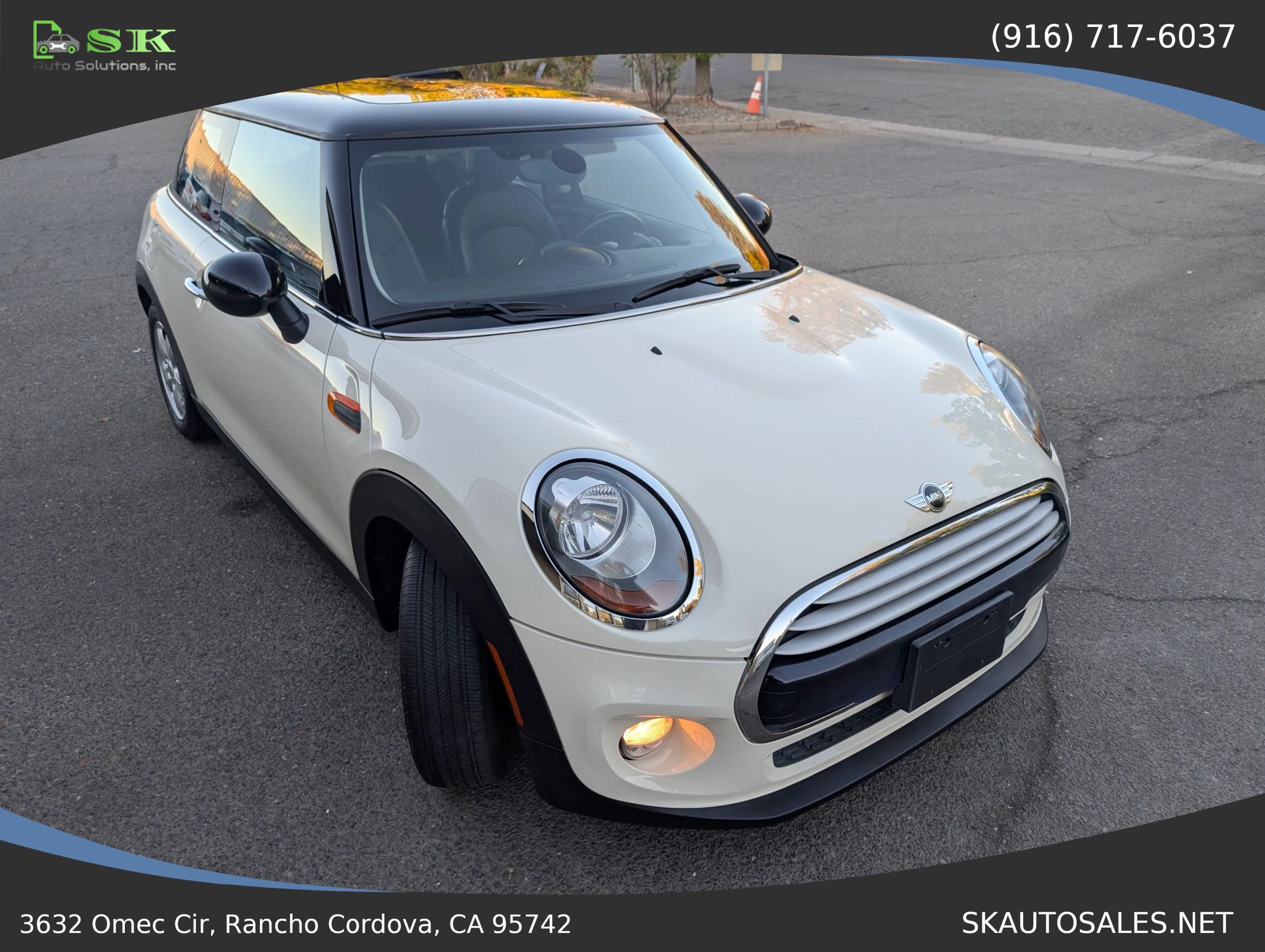 Used 2014 MINI Cooper 2-Door Hardtop FWD image 6