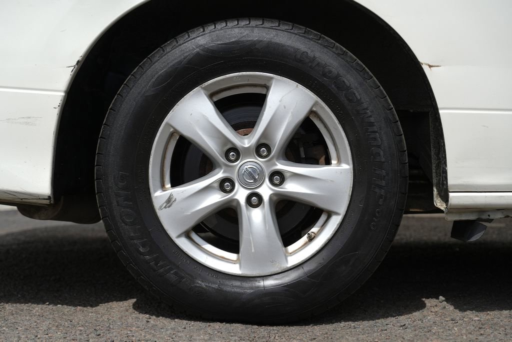 Used 2016 Nissan Quest SV FWD image 9