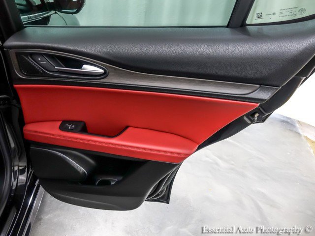 Used 2020 Alfa Romeo Stelvio Ti w/ Active Blind Spot Package image 28