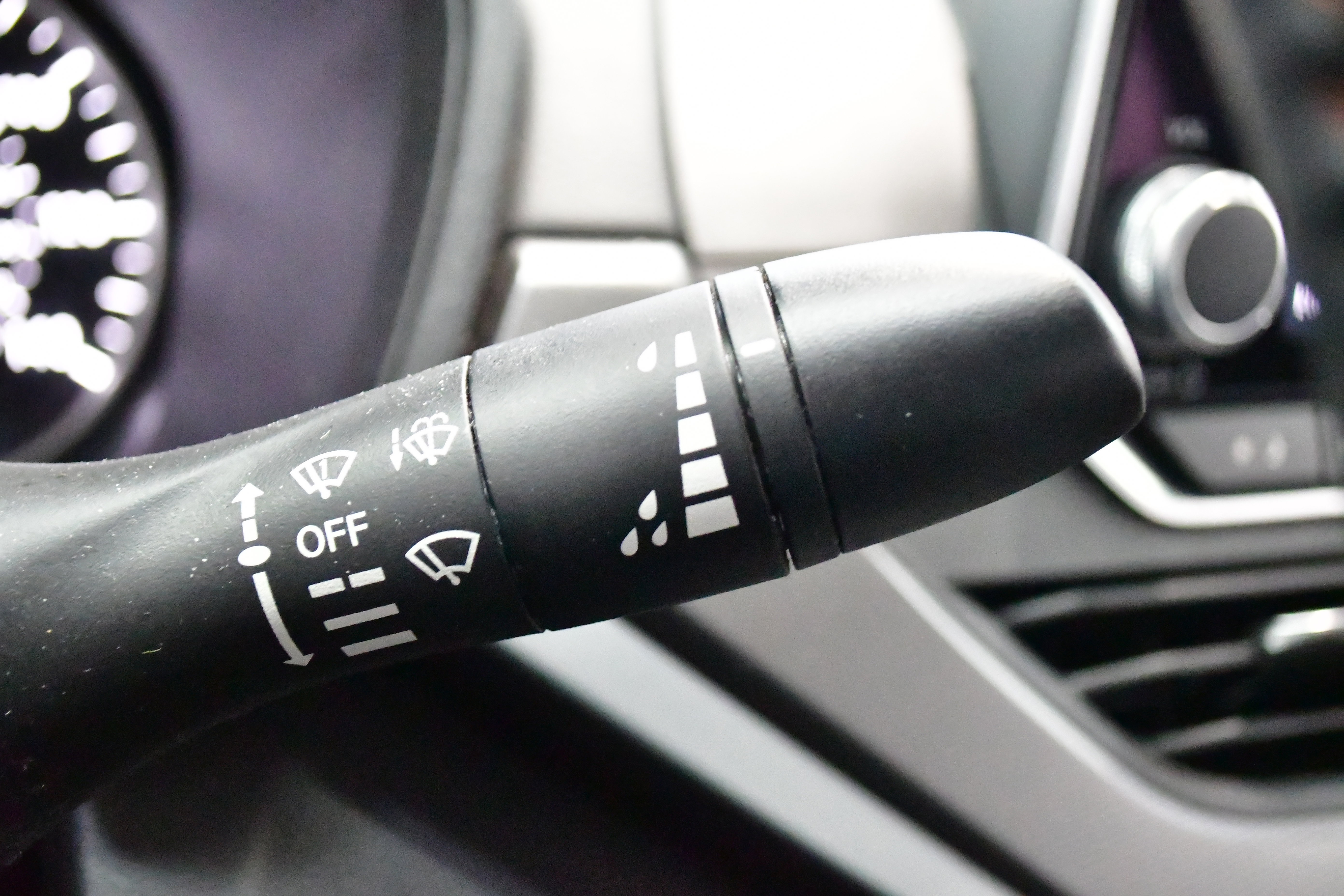 Used 2025 Nissan Altima 2.5 SR image 20