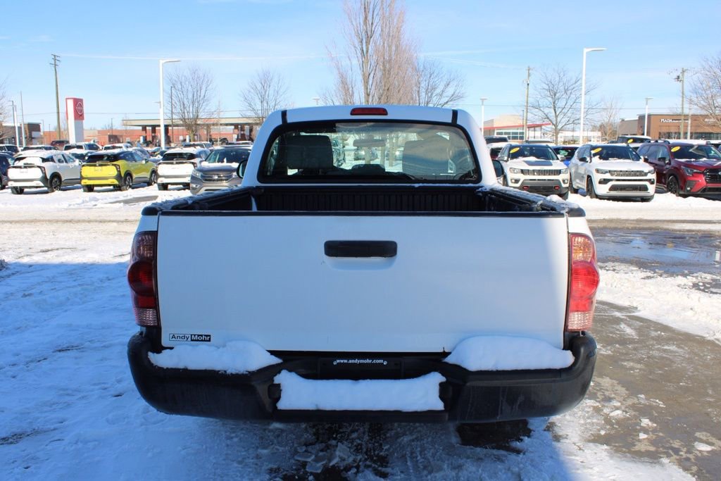 Used 2014 Toyota Tacoma Base image 8