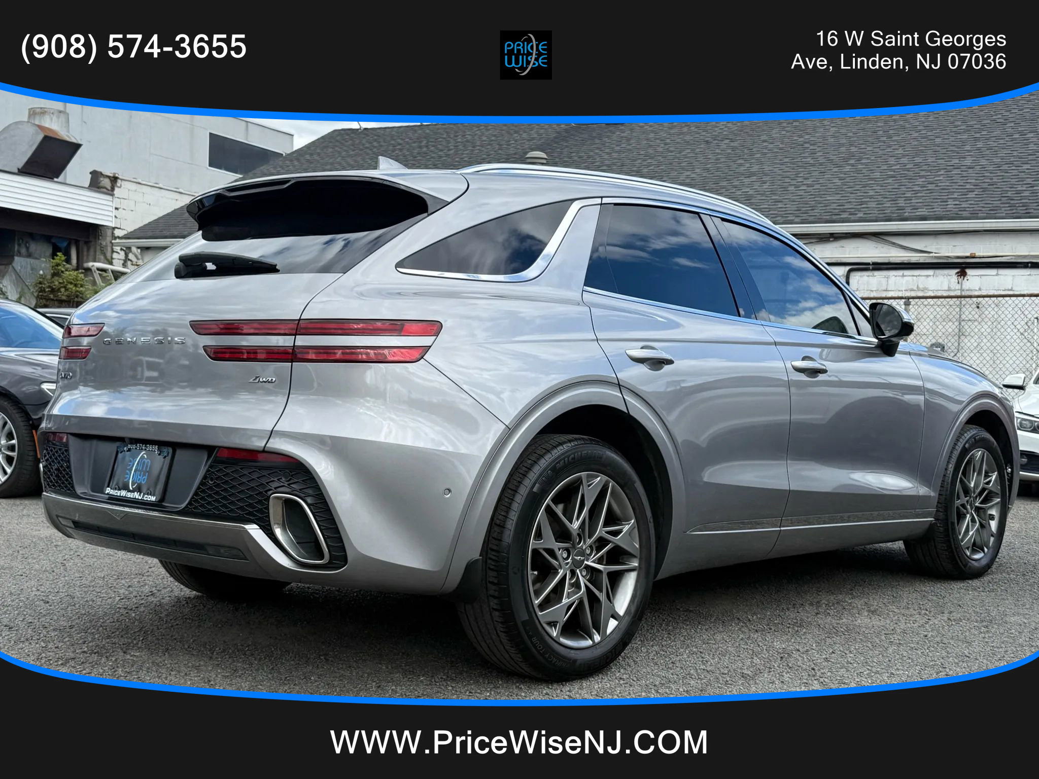 Used 2022 Genesis GV70 2.5T w/ Advanced Package image 6