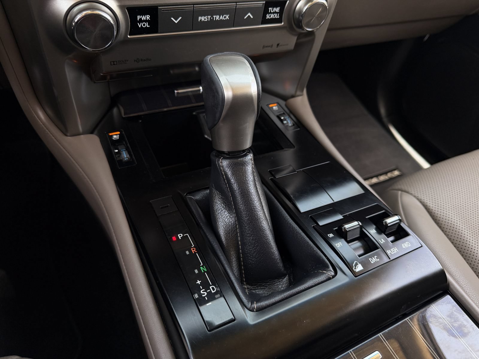 Used 2020 Lexus GX 460 Premium AWD/4WD image 19