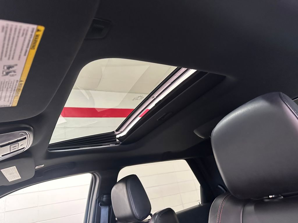 Certified 2025 Dodge Durango R/T AWD/4WD image 10