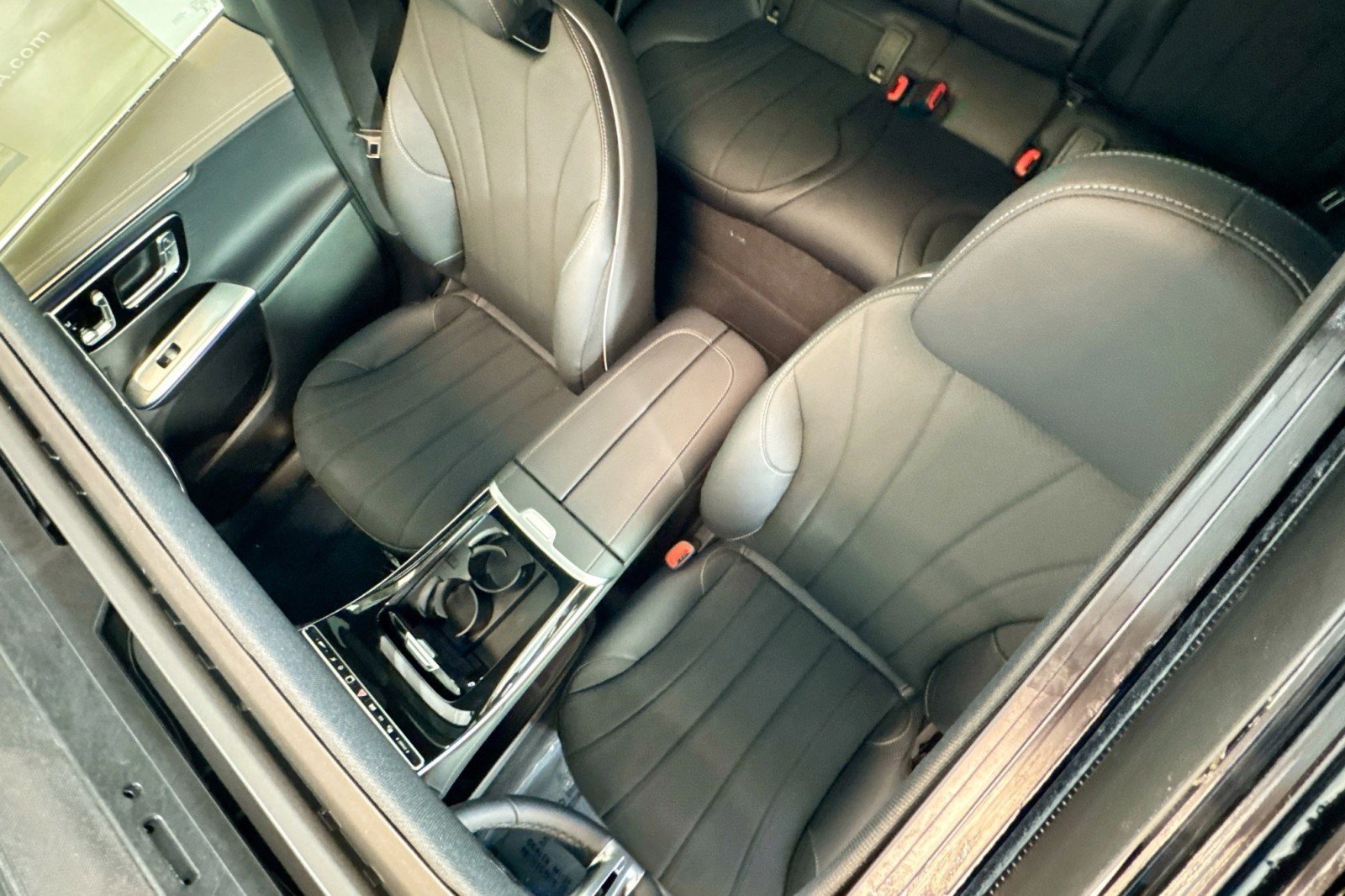 New 2026 Mercedes-Benz EQE 320 4MATIC SUV image 21