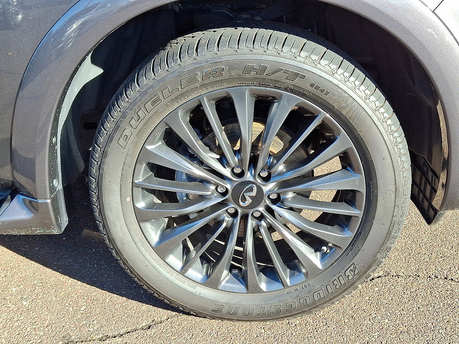 Certified 2024 INFINITI QX80 Premium Select w/ Cargo Package image 8