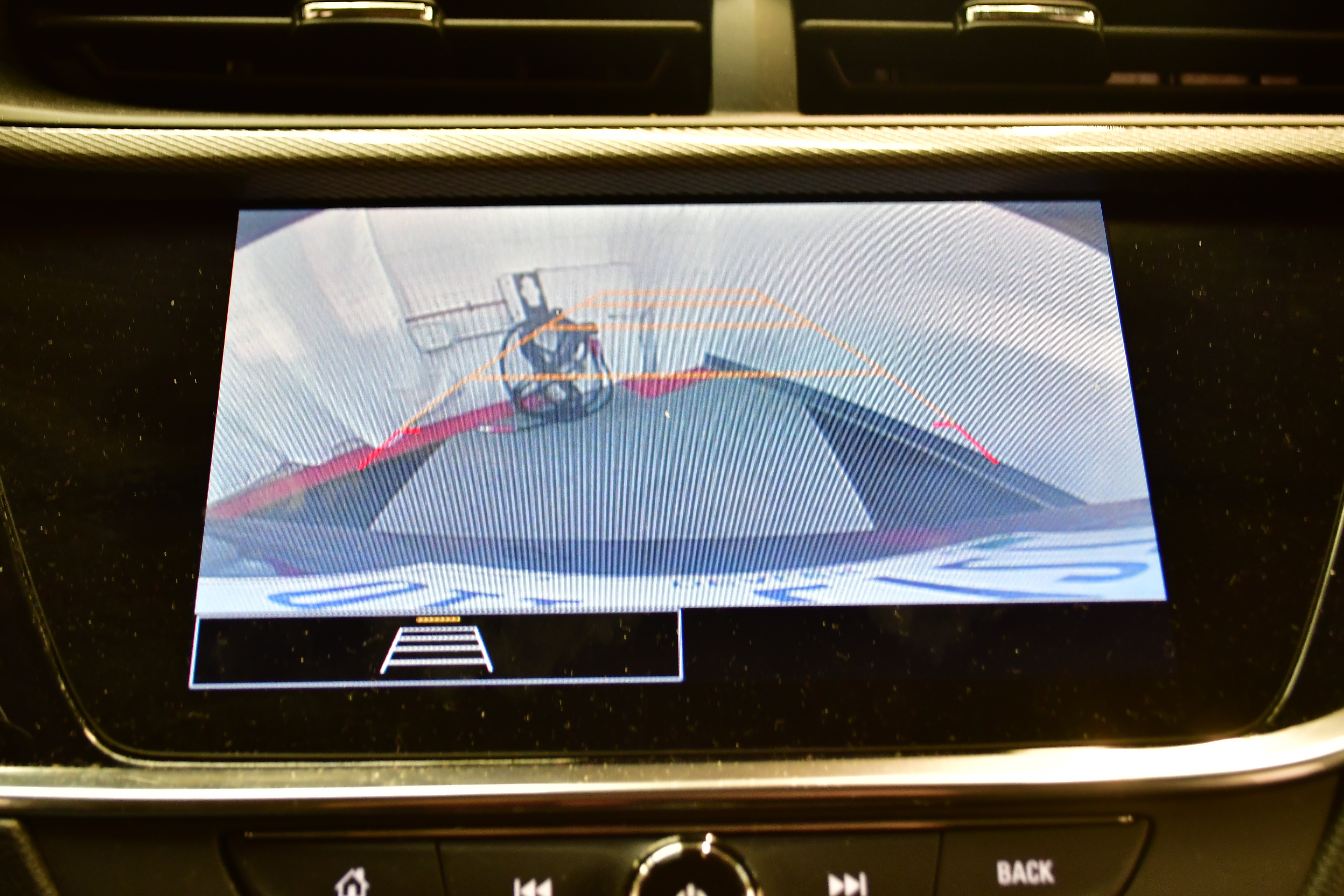 Used 2023 Buick Encore GX Select w/ Sport Touring Package image 31