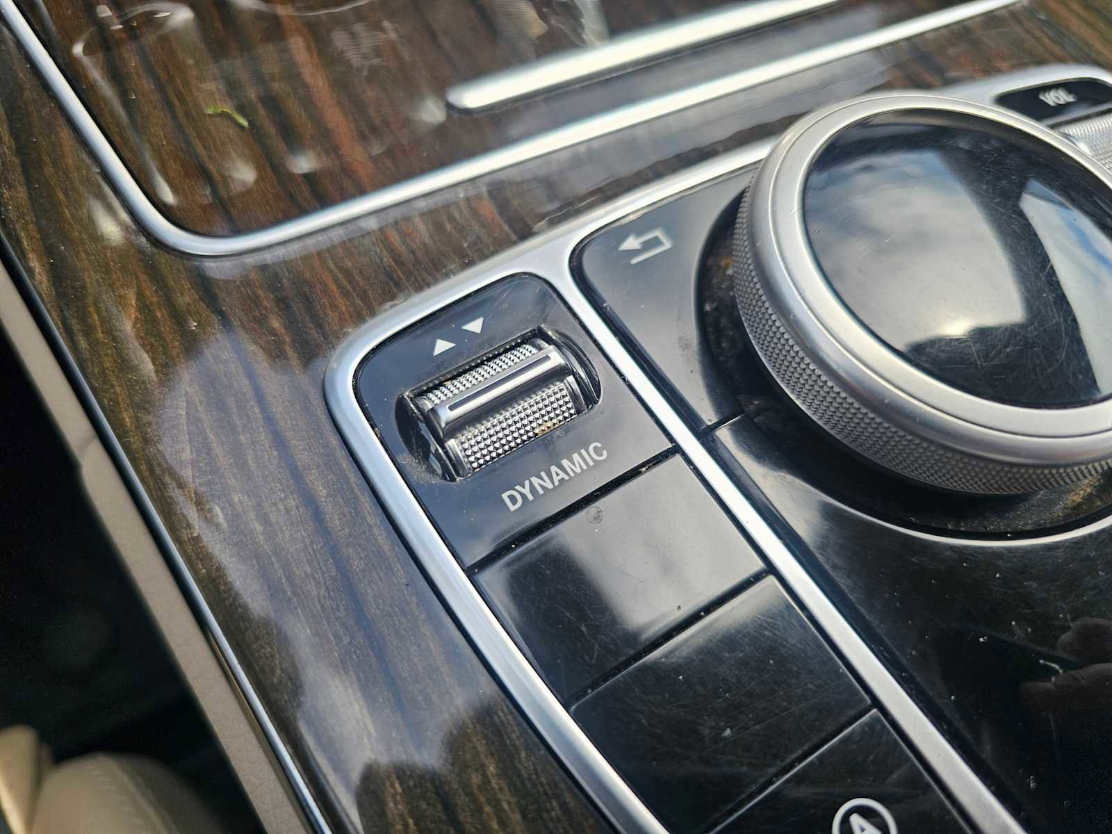 Used 2017 Mercedes-Benz C 300 4MATIC Sedan image 36