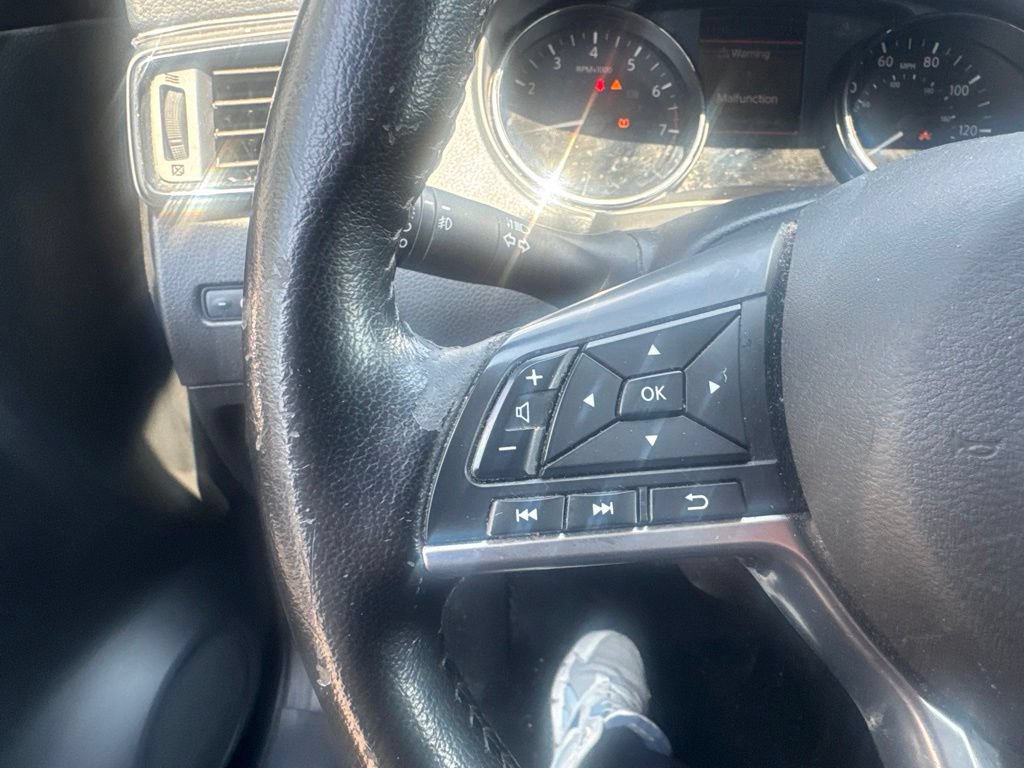 Used 2020 Nissan Rogue Sport SV w/ All-Weather Package AWD/4WD image 35