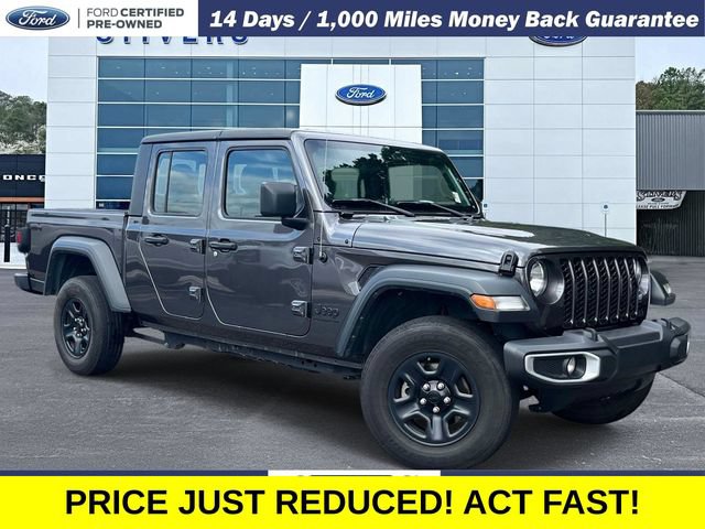 Used 2023 Jeep Gladiator Sport AWD/4WD video 1
