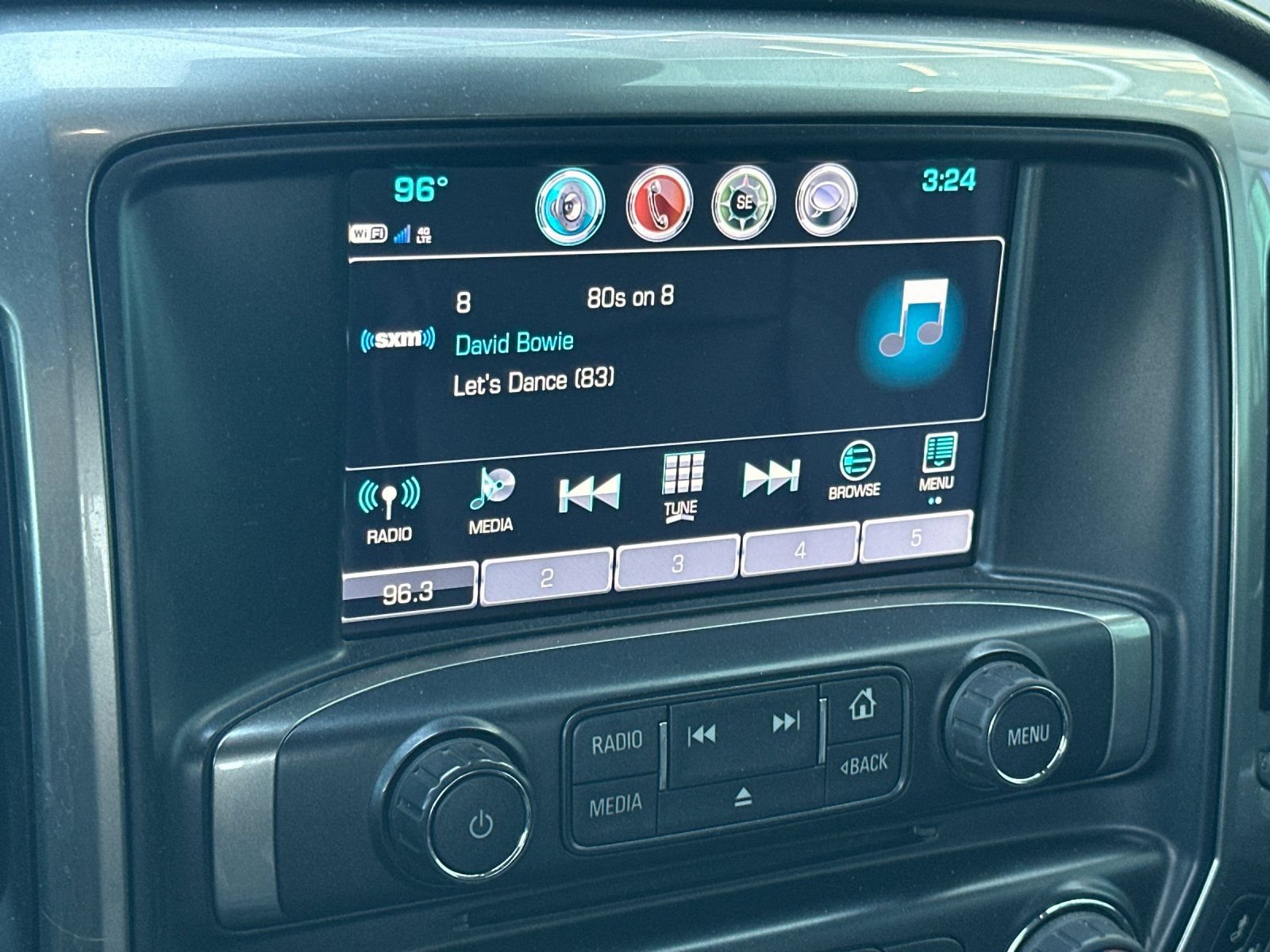 Used 2018 Chevrolet Silverado 2500 LTZ w/ Duramax Plus Package AWD/4WD image 15