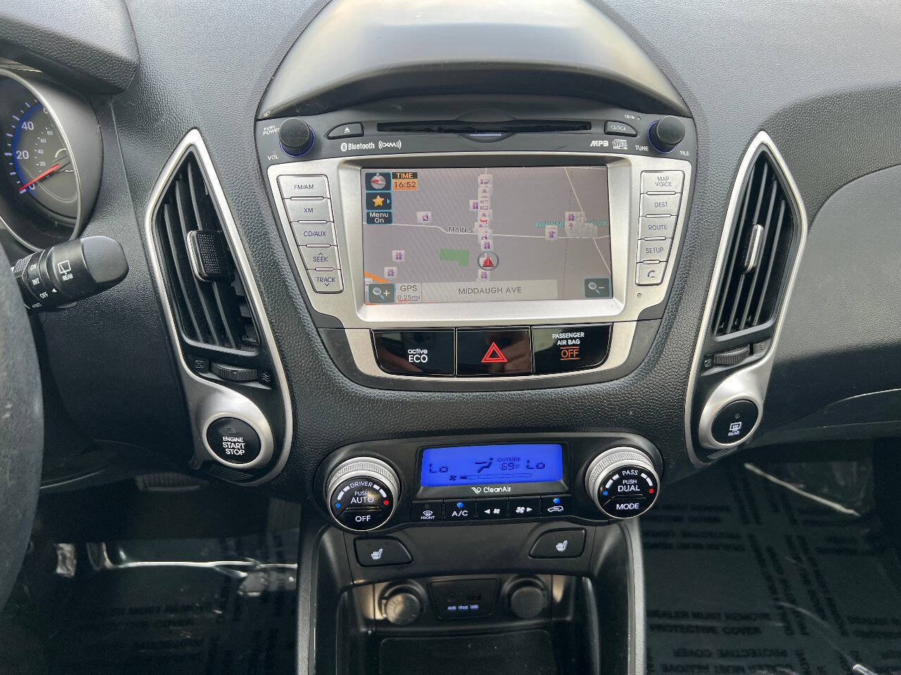 Used 2013 Hyundai Tucson Limited w/ Premium Pkg FWD image 35