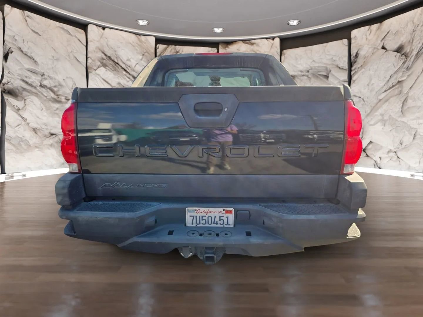 Used 2005 Chevrolet Avalanche LT w/ Preferred Equipment Group RWD image 7