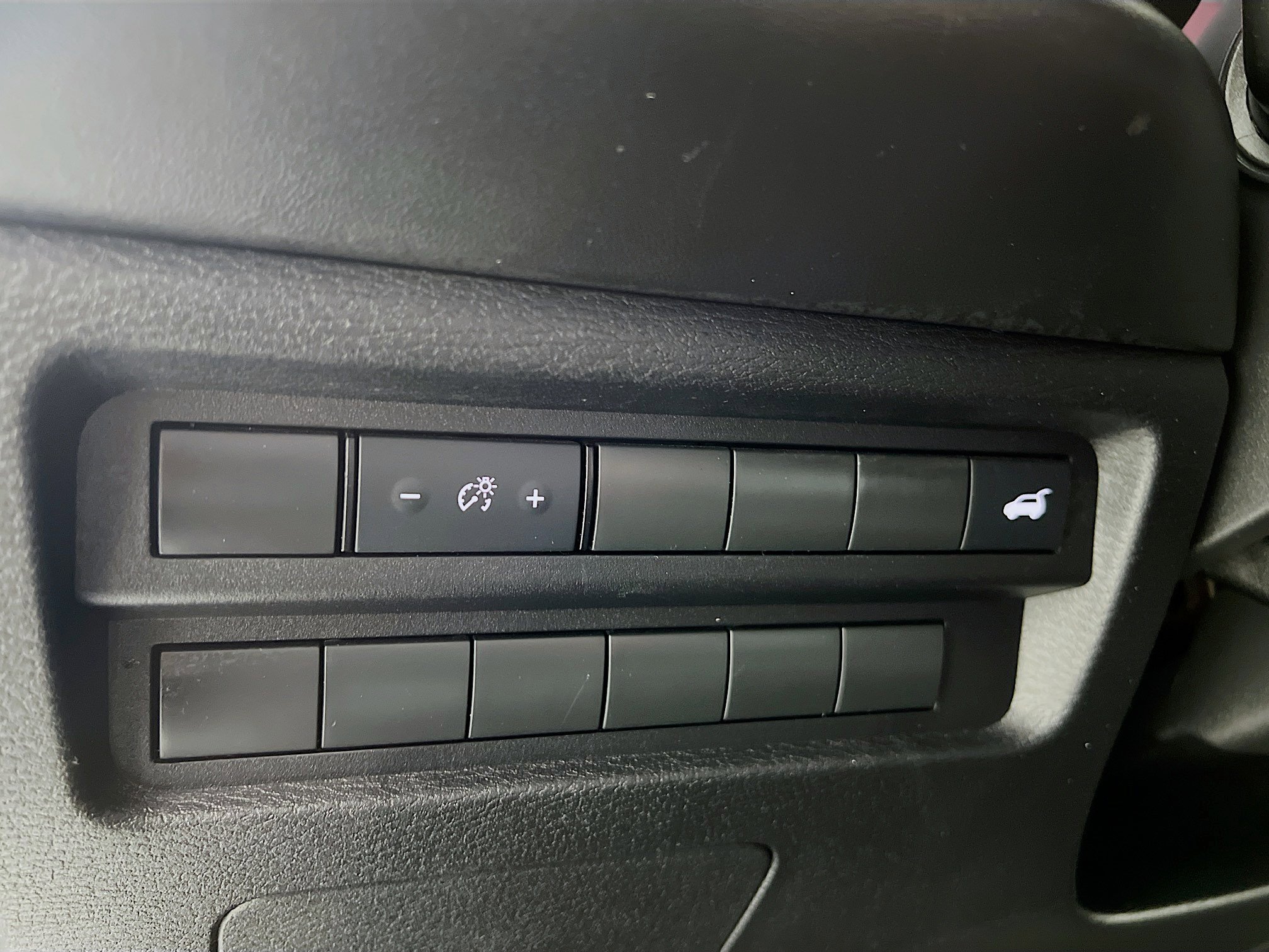 Used 2022 Mitsubishi Outlander SE image 10