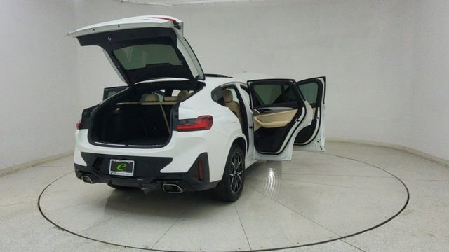 Used 2025 BMW X4 xDrive30i image 78