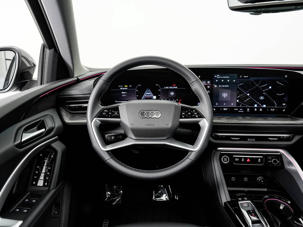 Certified 2025 Audi Q5 Premium w/ 19" Wheel Package AWD/4WD image 16