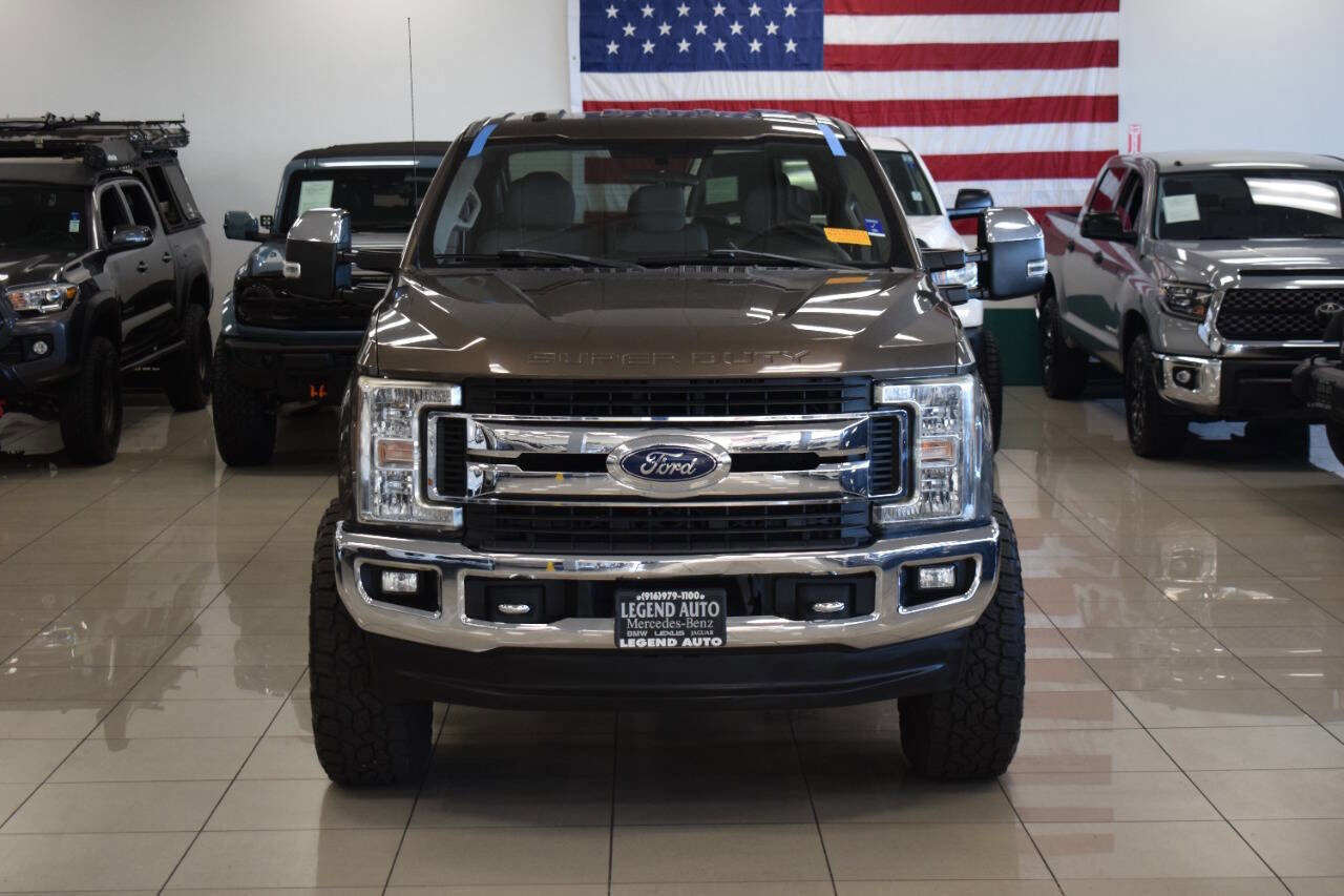 Used 2017 Ford F350 XLT w/ XLT Premium Package image 12