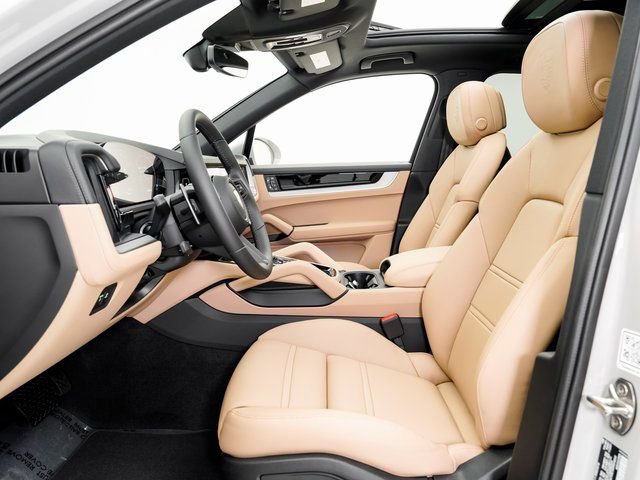 New 2026 Porsche Cayenne image 6