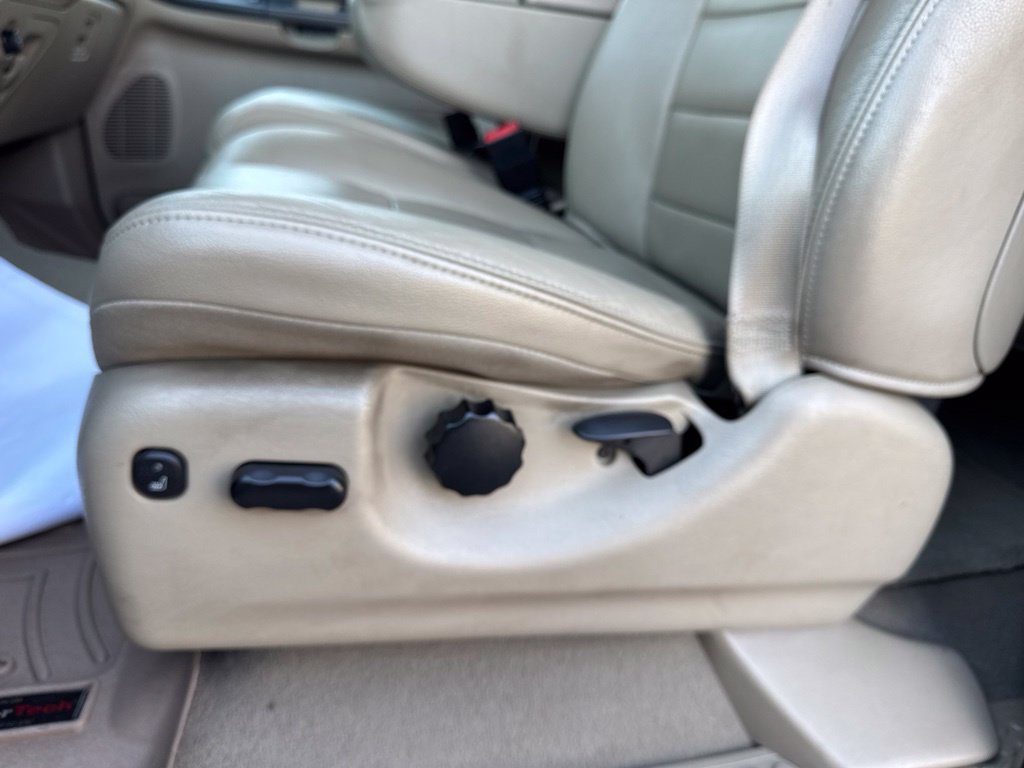 Used 2006 Ford F250 Lariat AWD/4WD image 17