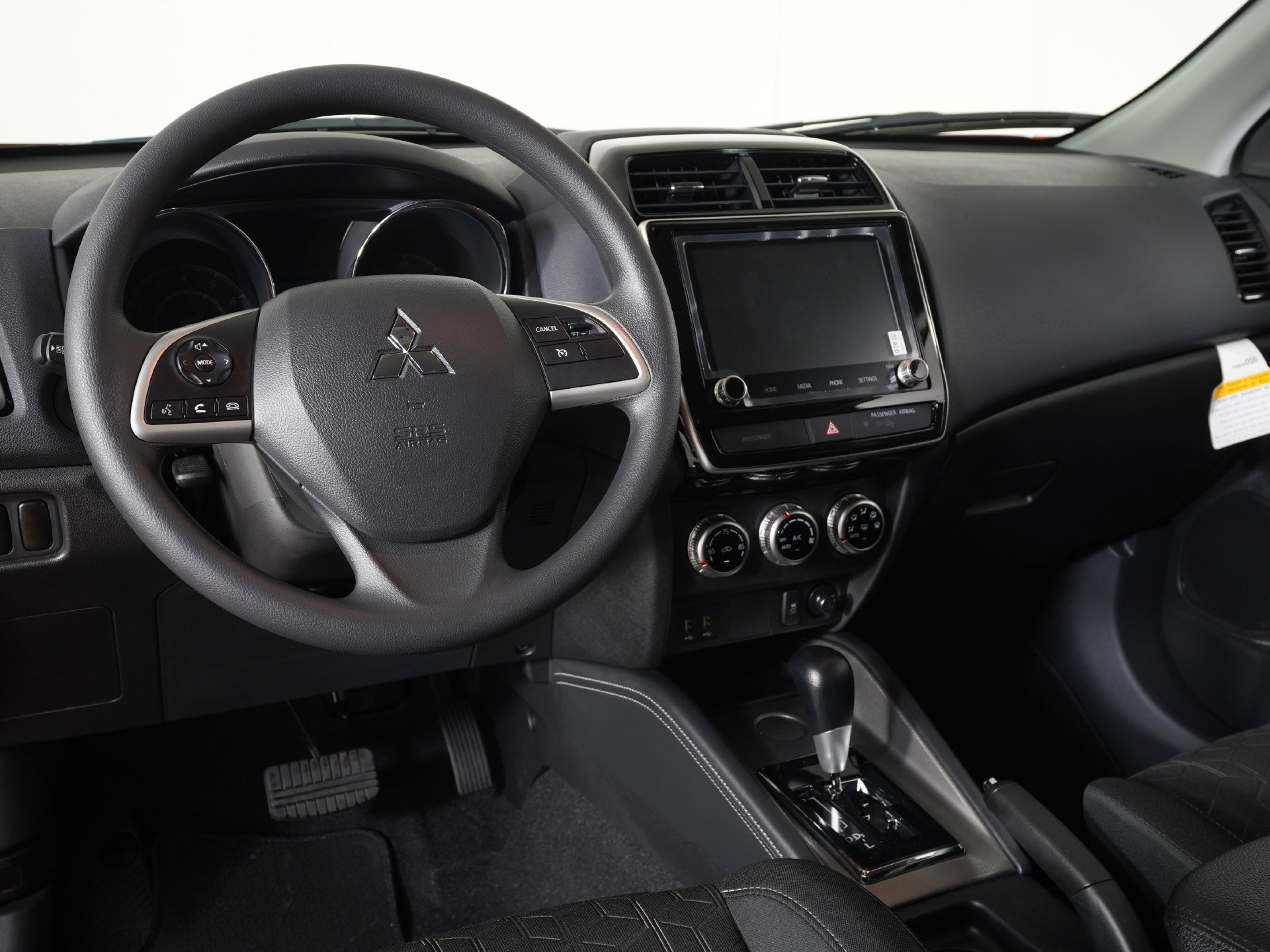 New 2027 Mitsubishi Outlander Sport ES FWD image 11