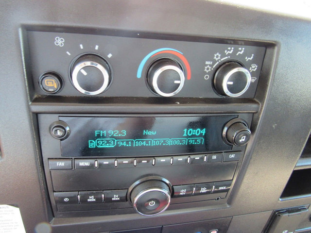 Used 2022 GMC Savana 3500 Extended w/ Power Convenience Package RWD image 30