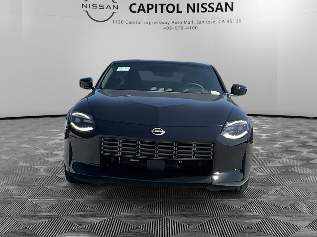 New 2025 Nissan Z Performance w/ Floor Mat Package image 2