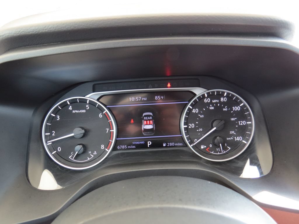 Used 2024 Nissan Rogue S FWD image 19