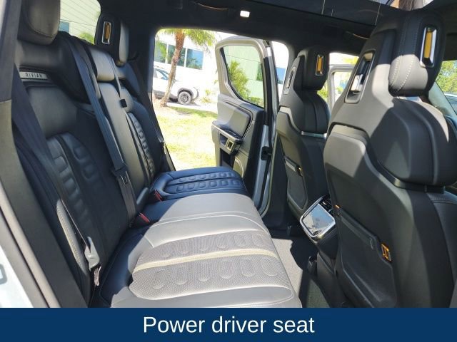 Used 2023 Rivian R1T Adventure image 26