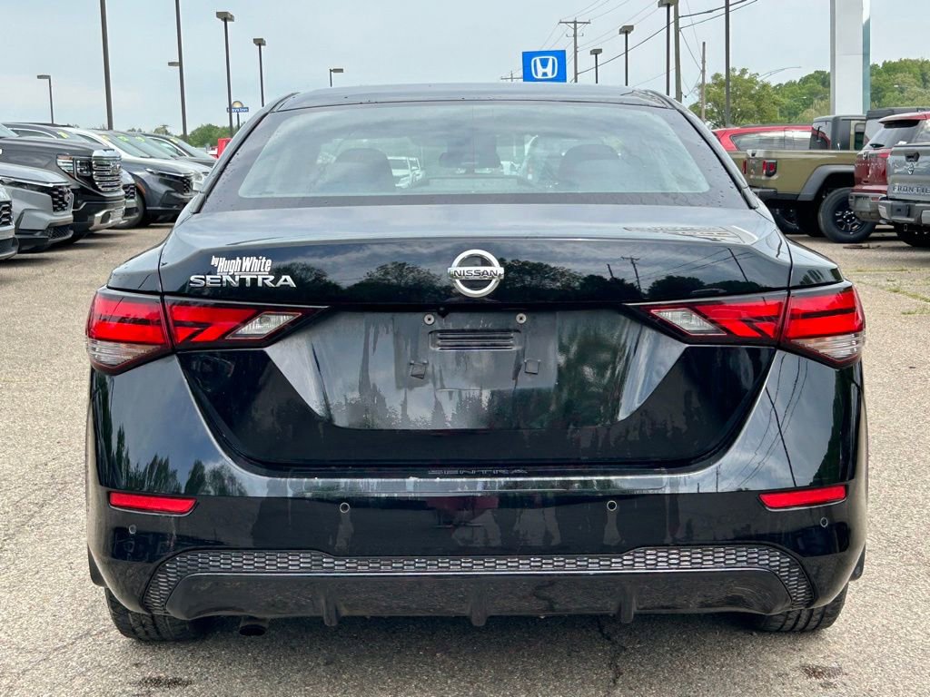 Used 2022 Nissan Sentra S FWD image 4