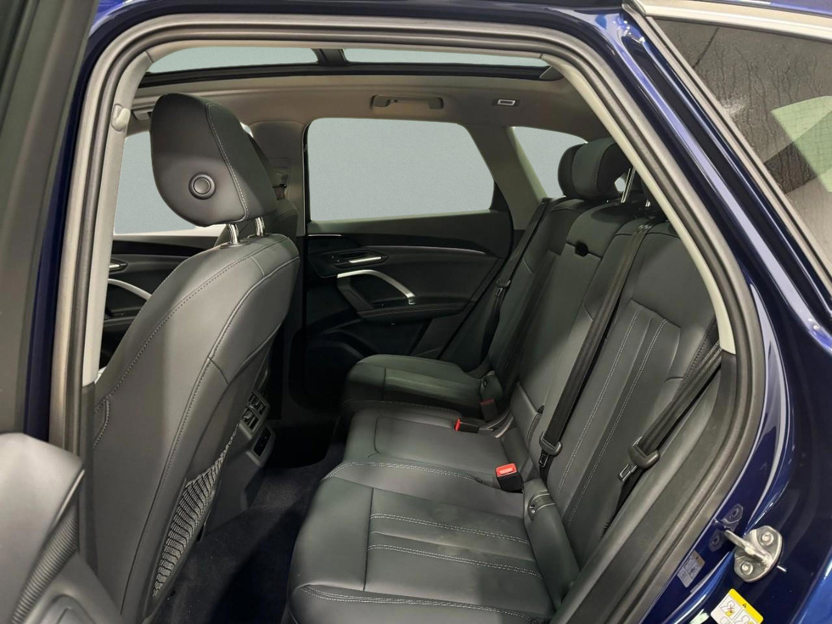 New 2025 Audi Q5 Premium image 9