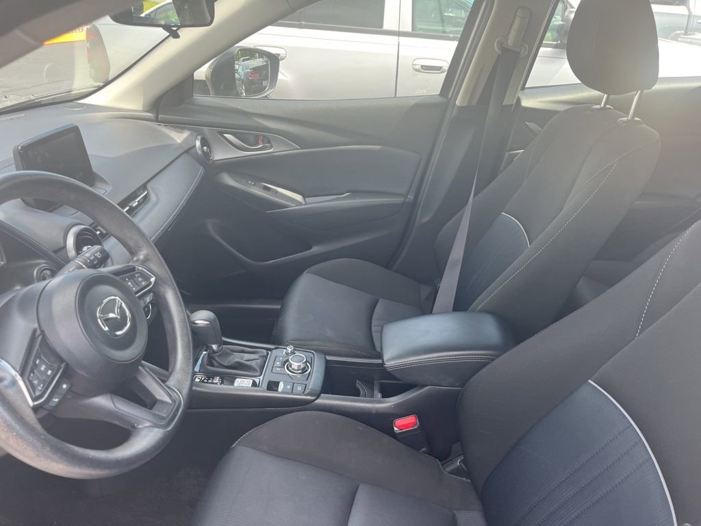 Used 2019 MAZDA CX-3 Sport w/ Sport I-ACTIVSENSE Package FWD image 4