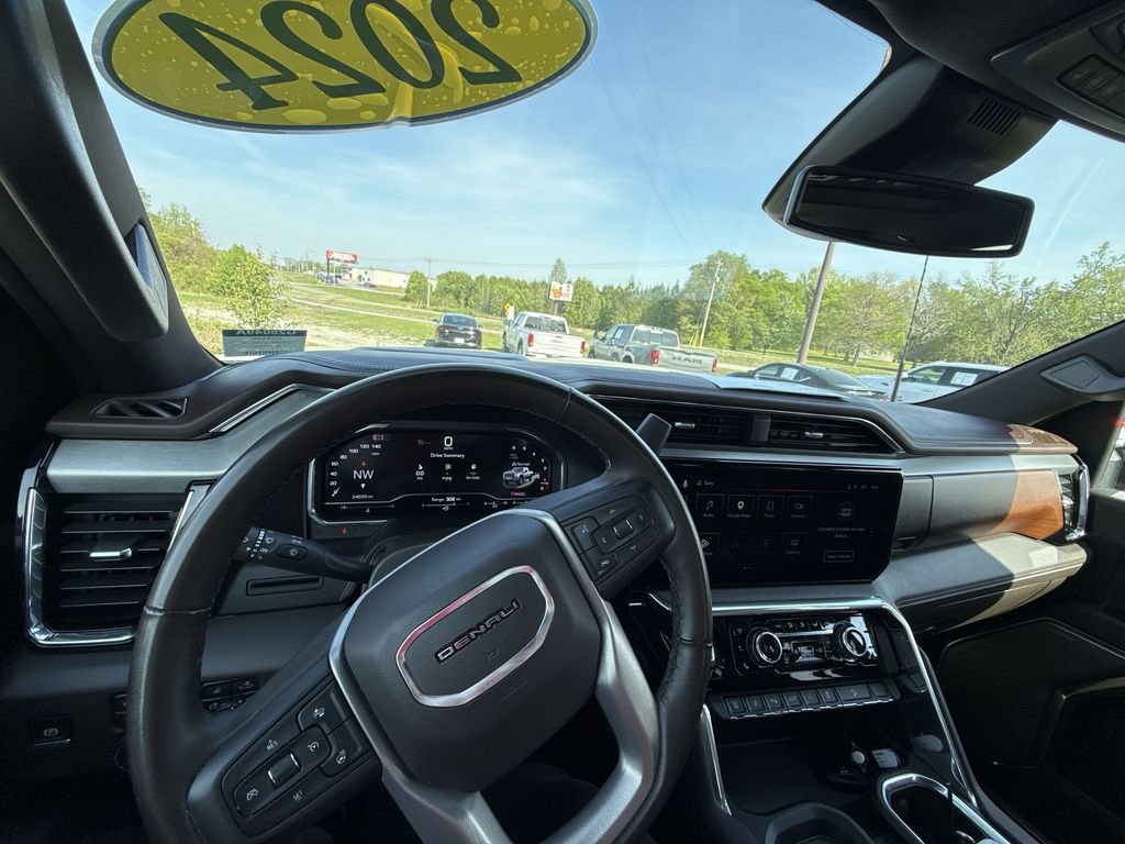 Certified 2024 GMC Sierra 2500 Denali AWD/4WD image 16