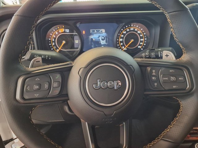 New 2025 Jeep Wrangler Unlimited Rubicon 392 image 11