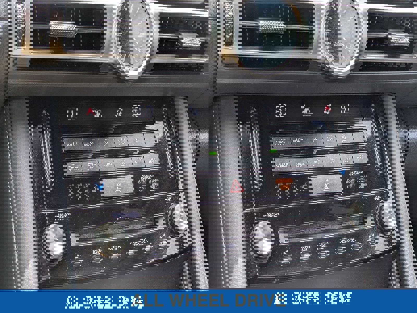 Used 2022 Lexus IS 300 AWD w/ Premium Package image 26