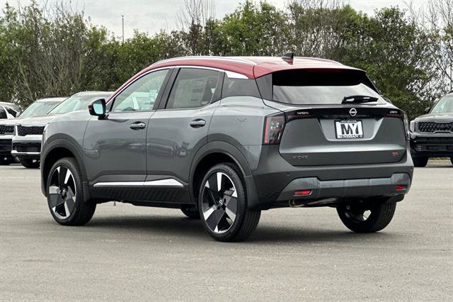 New 2026 Nissan Kicks SR w/ SR Premium Package image 6