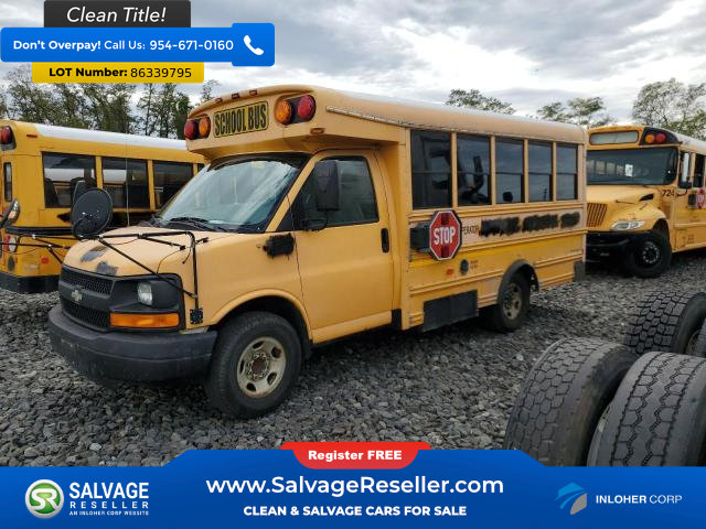 Used 2009 Chevrolet Express 3500 w/ School Bus Package RWD image 1