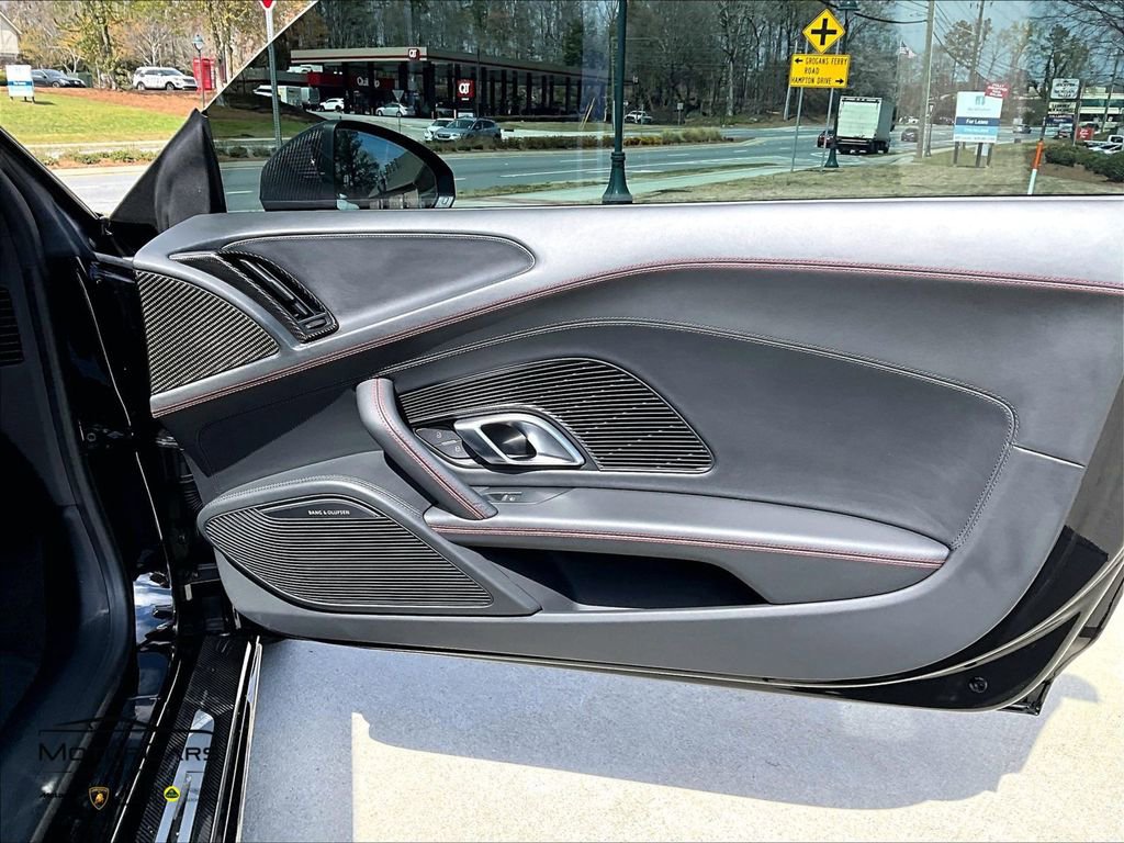 Used 2020 Audi R8 V10 performance image 23