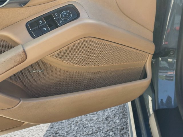 Used 2017 Porsche 718 Boxster S RWD image 20