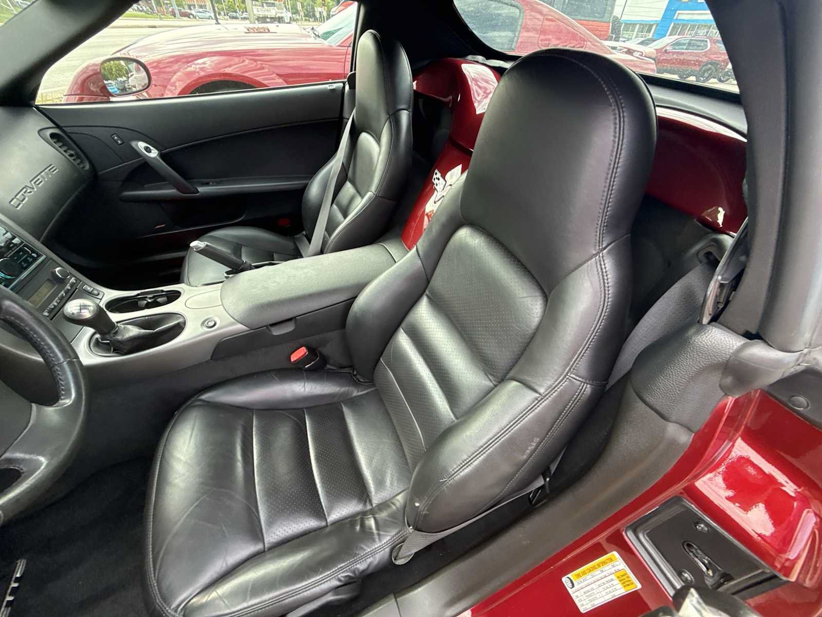 Used 2007 Chevrolet Corvette Convertible w/ Preferred Equipment Group RWD image 22