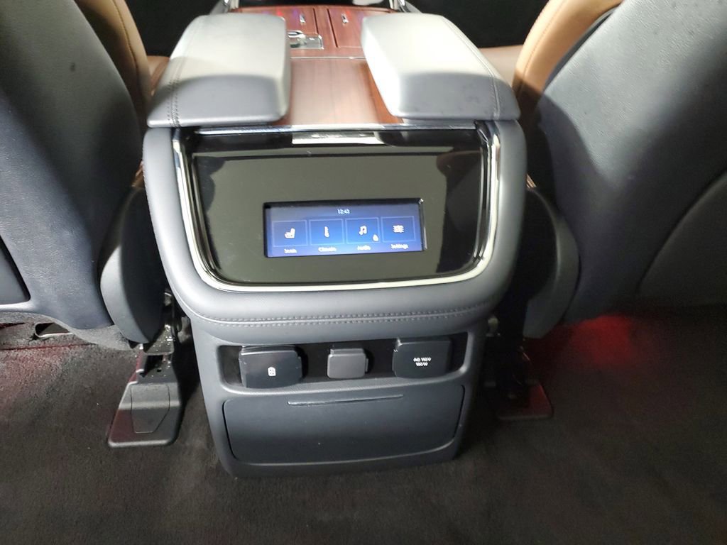 Used 2022 Lincoln Navigator Reserve w/ Monochromatic Package RWD image 14