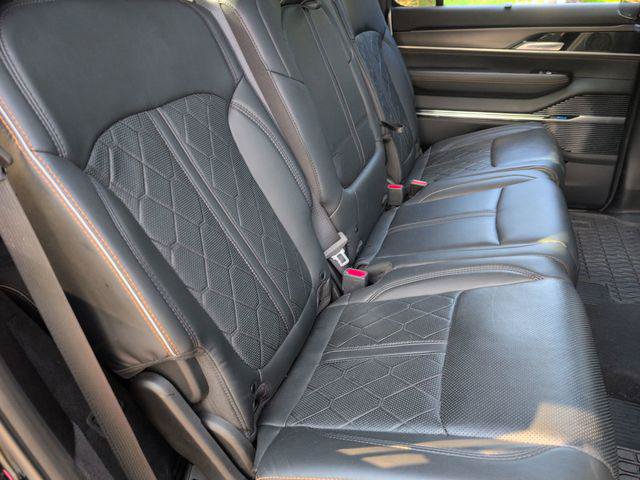 Certified 2023 Jeep Grand Wagoneer Series III w/ Rear Seat Video Group 1 AWD/4WD image 23