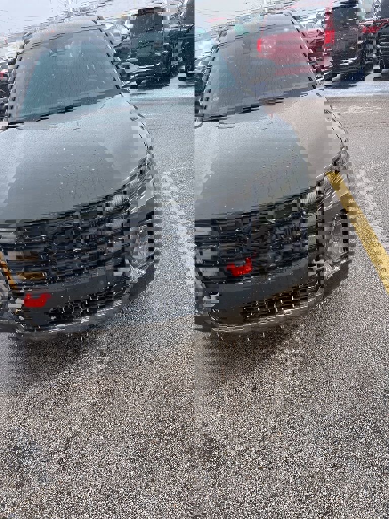 Used 2025 Hyundai Santa Cruz XRT AWD/4WD image 3