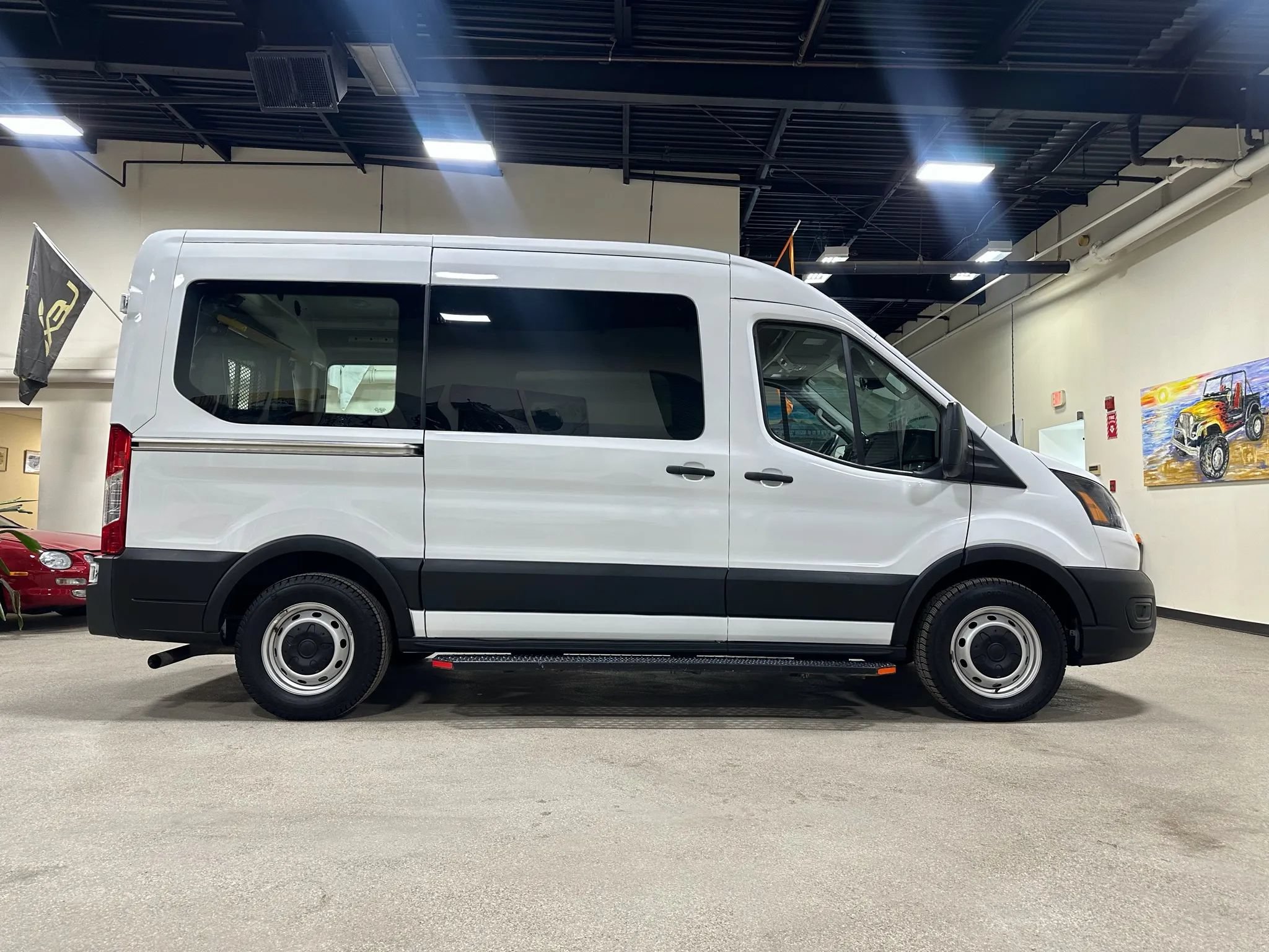 Used 2020 Ford Transit 150 Medium Roof RWD image 8
