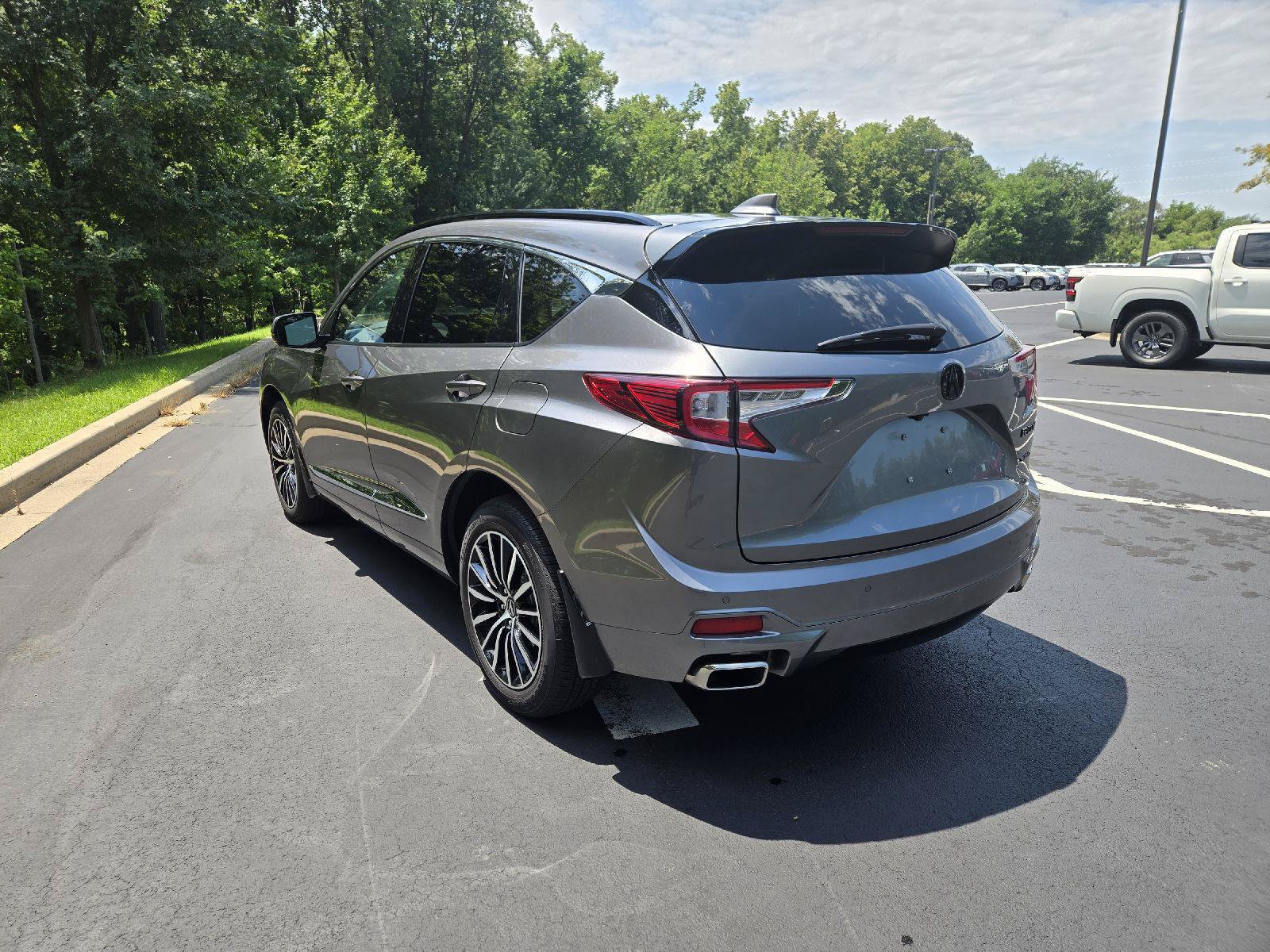 Used 2025 Acura RDX w/ Advance Package AWD/4WD image 6
