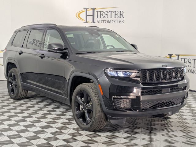 Used 2023 Jeep Grand Cherokee L Limited w/ Luxury Tech Group II image 2