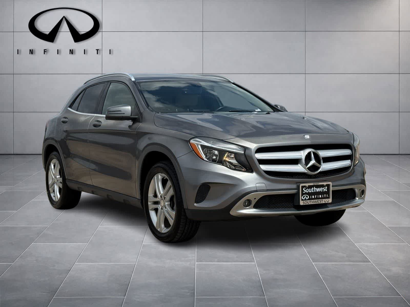 Used 2015 Mercedes-Benz GLA 250 4MATIC image 3