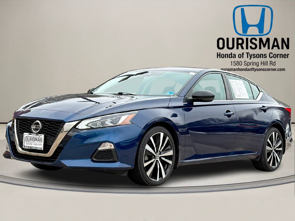 Used 2021 Nissan Altima 2.5 SR w/ SR Premium Package image 2