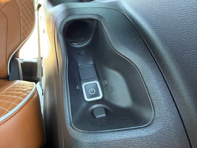 New 2026 Chrysler Pacifica Pinnacle image 33